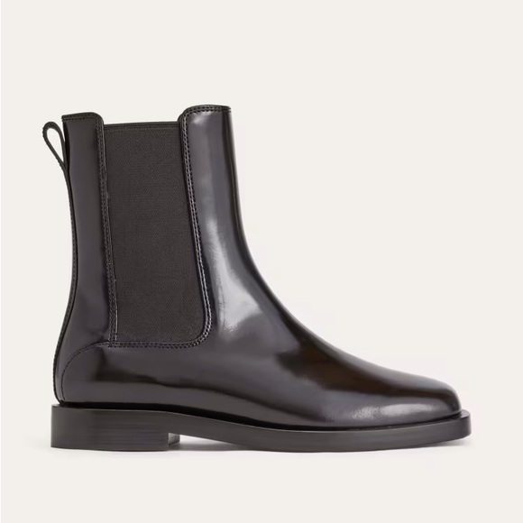 Everlane Chelsea Boots in 8.5 - Picture 2 of 6